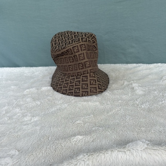 Women’s Fendi Brown Monogram Bucket Hat Size M - Picture 6 of 6